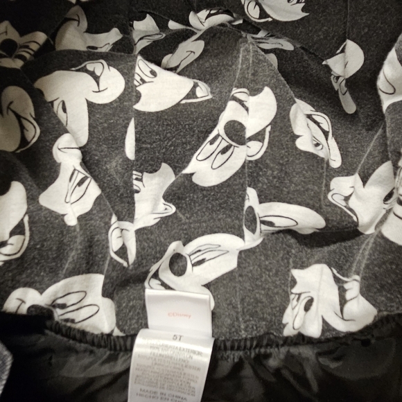 Disney Boys Mickey Mouse Puffer Vest Gray Black Hood Ears Zip Up size 5T - Picture 11 of 11